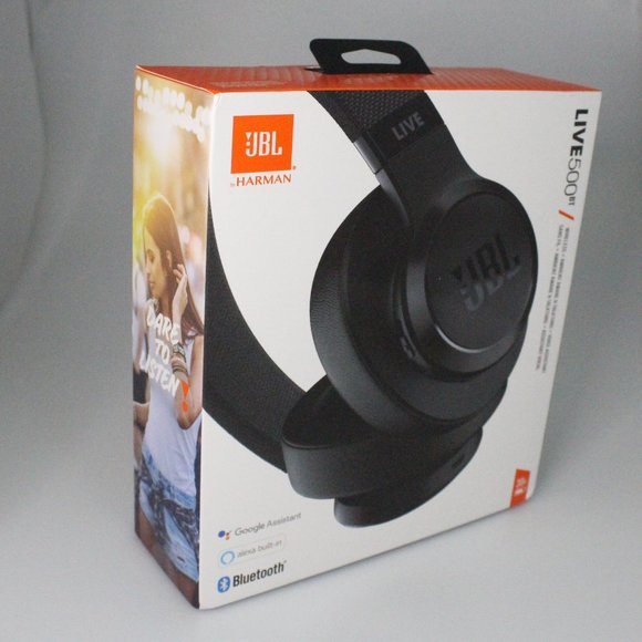JBL Live 500BT Wireless Bluetooth Headphones BNIB - Picture 2 of 3